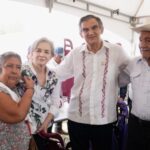 Américo y María llevan apoyos y servicios gratuitos a las familias de Antiguo Morelos